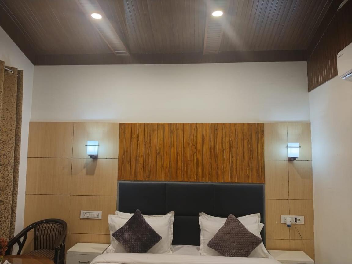 Corbett Jungle Breeze Resort Ramnagar (Uttarakhand) Exterior foto