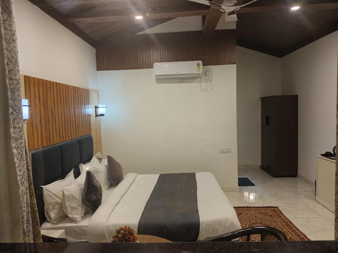Corbett Jungle Breeze Resort Ramnagar (Uttarakhand) Exterior foto